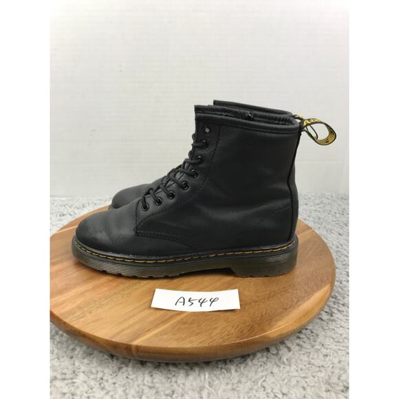 Dr. Martens 1460 J Black Leather Lace Up Casual Lifestyle Daily Boots Womens 5 - Picture 1 of 15